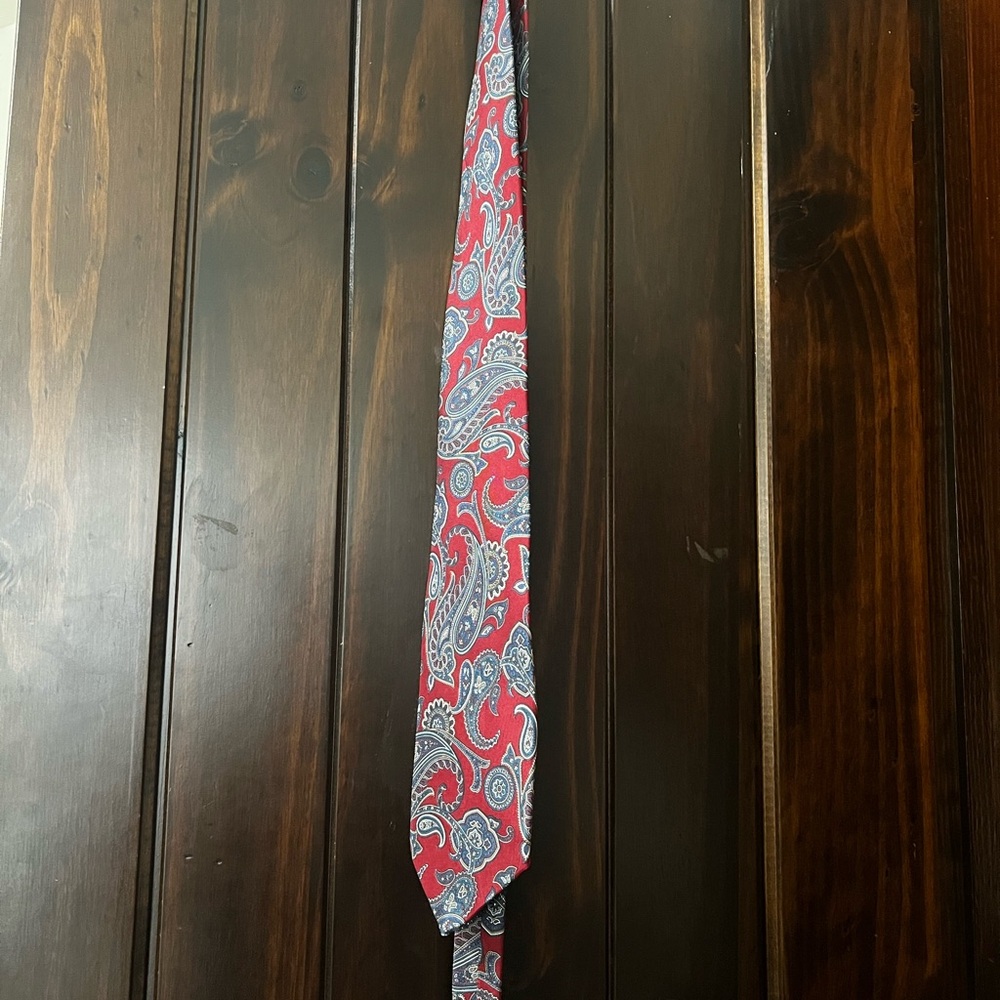 Red and Blue Paisley Silk Tie